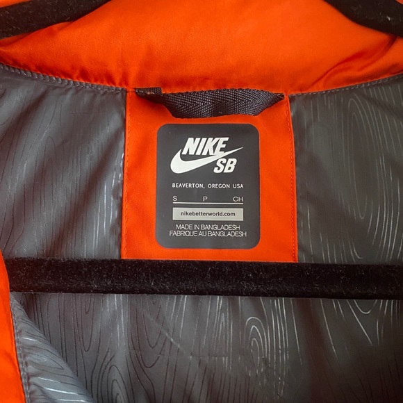 Nike SB Vest Size Small - Picture 2 of 6